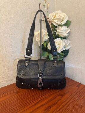 Vintage Kenneth Cole Black Leather Shoulder Bag with Silver Hardware